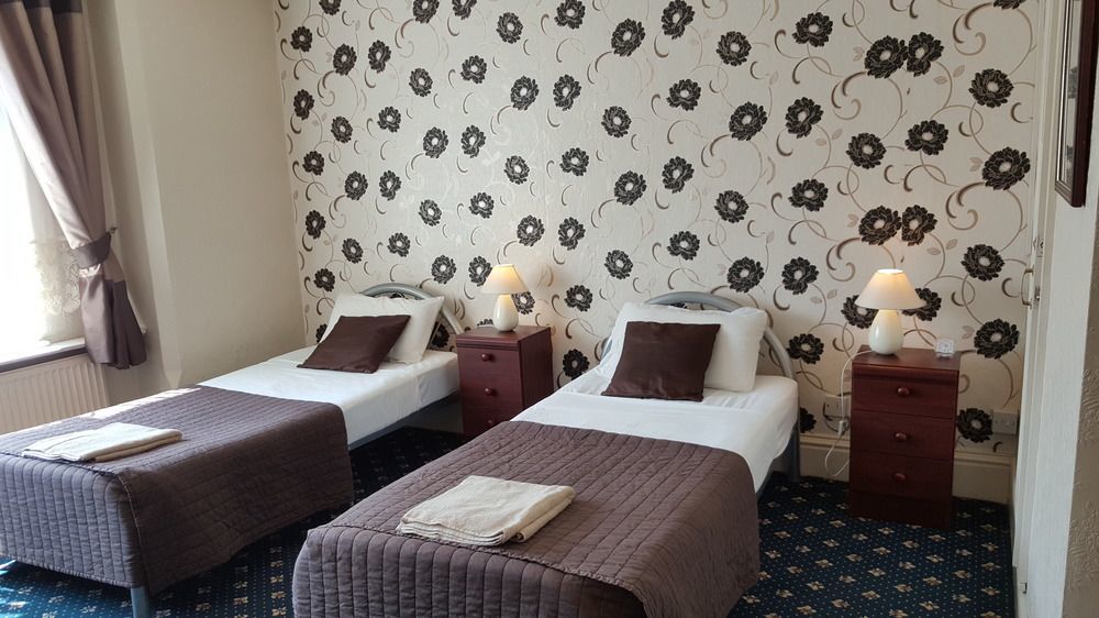 The Fairhaven Hotel Beeston  Exterior foto